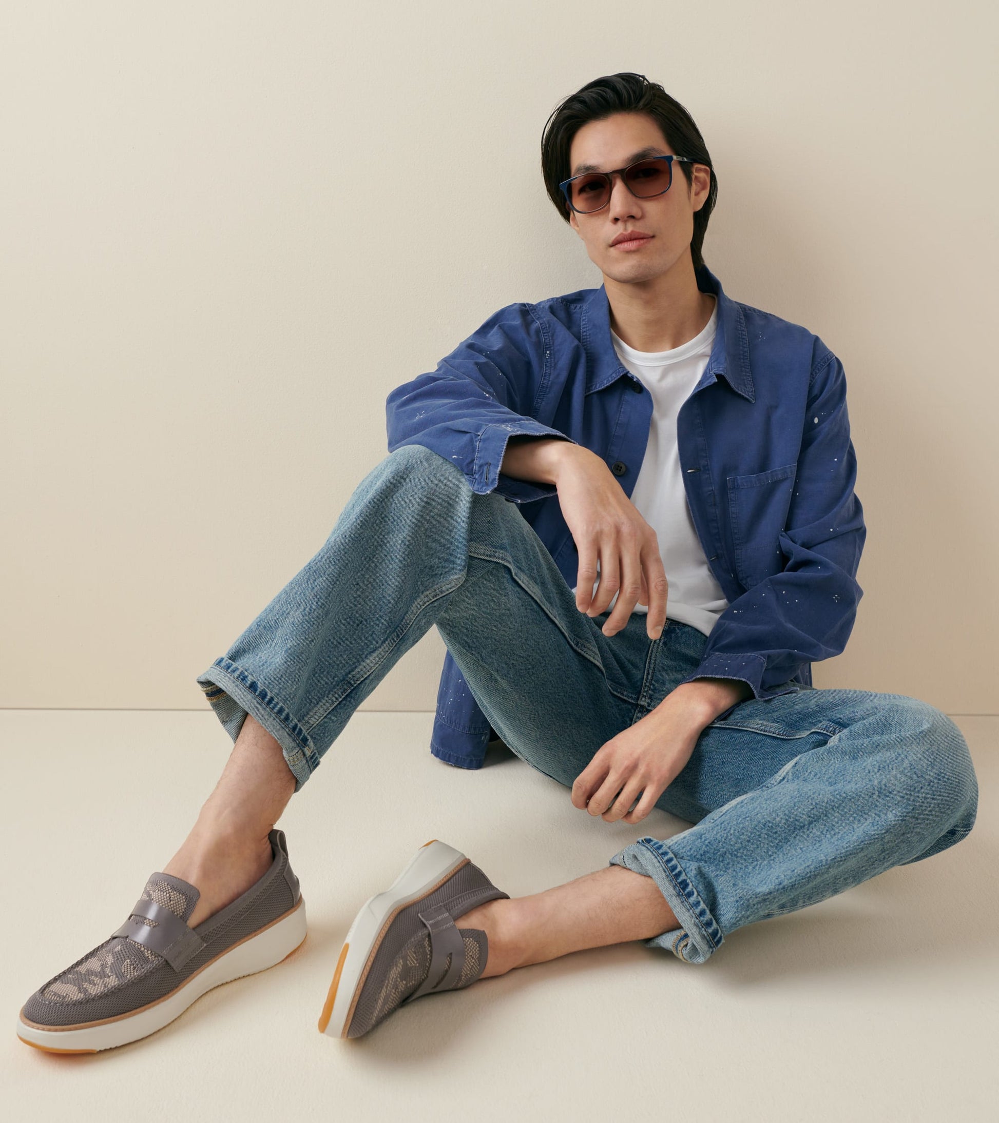 C37296:EIFFEL TOWER CAMO/IVORY