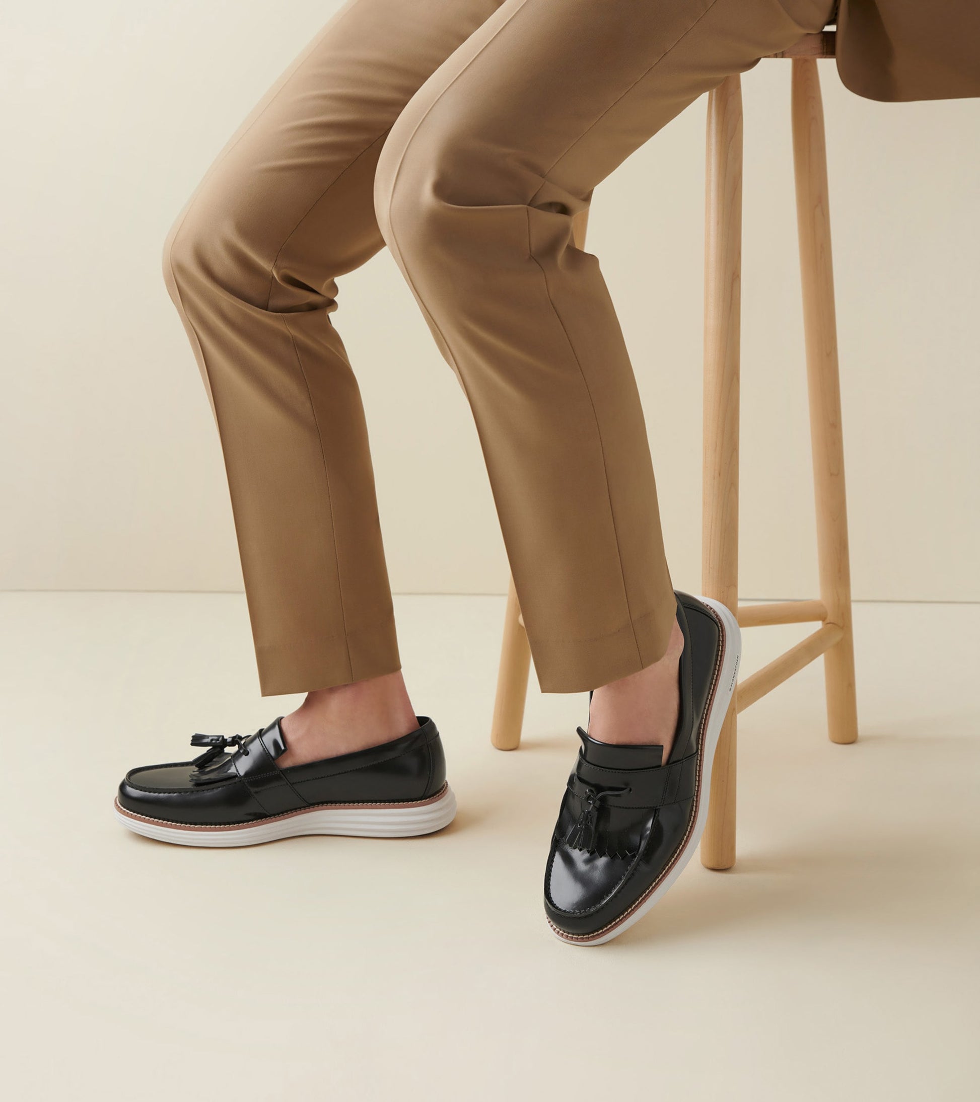 C36147:BLACK/OPTIC WHITE