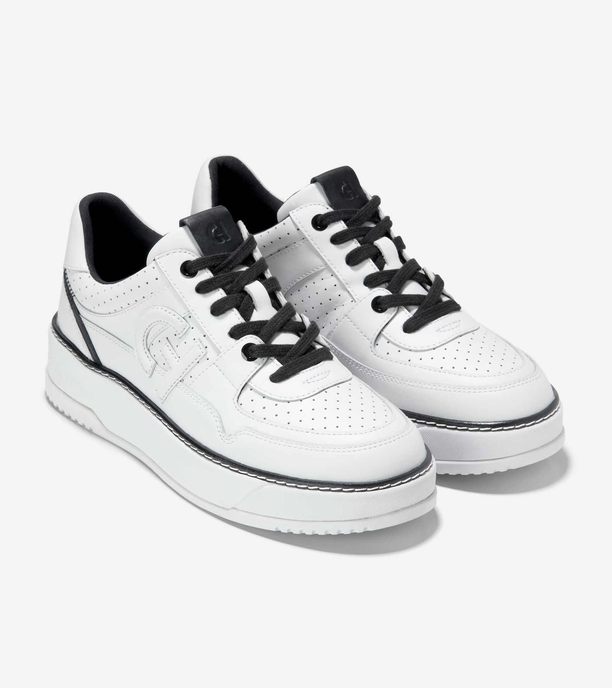 W32839:WHITE PERF LEATHER/BLACK/WHITE