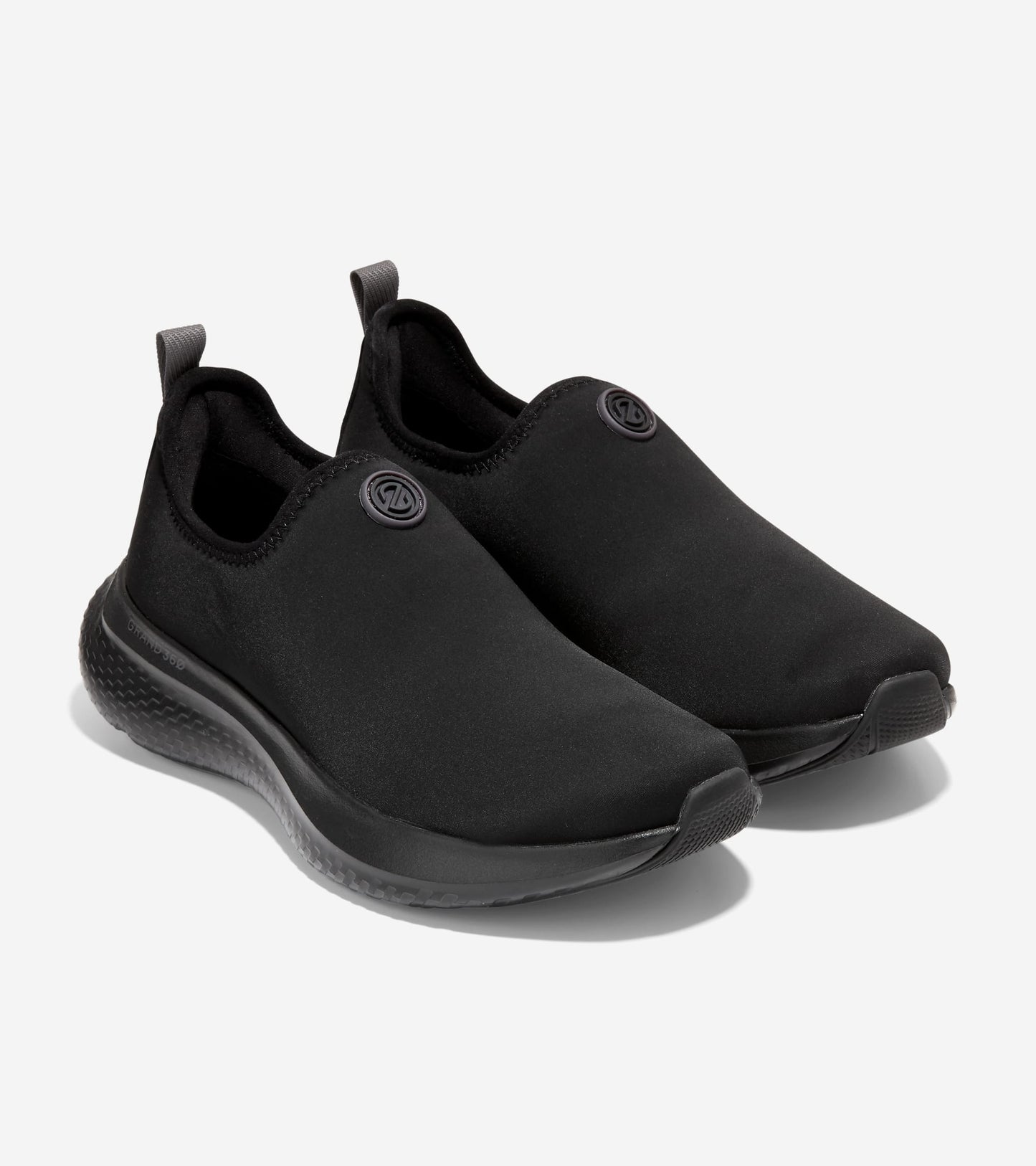 C37108:BLACK/BLACK/PAVEMENT